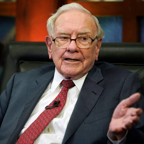 Berkshire Hathaway leadership transition as Warren Buffett steps down as chairman